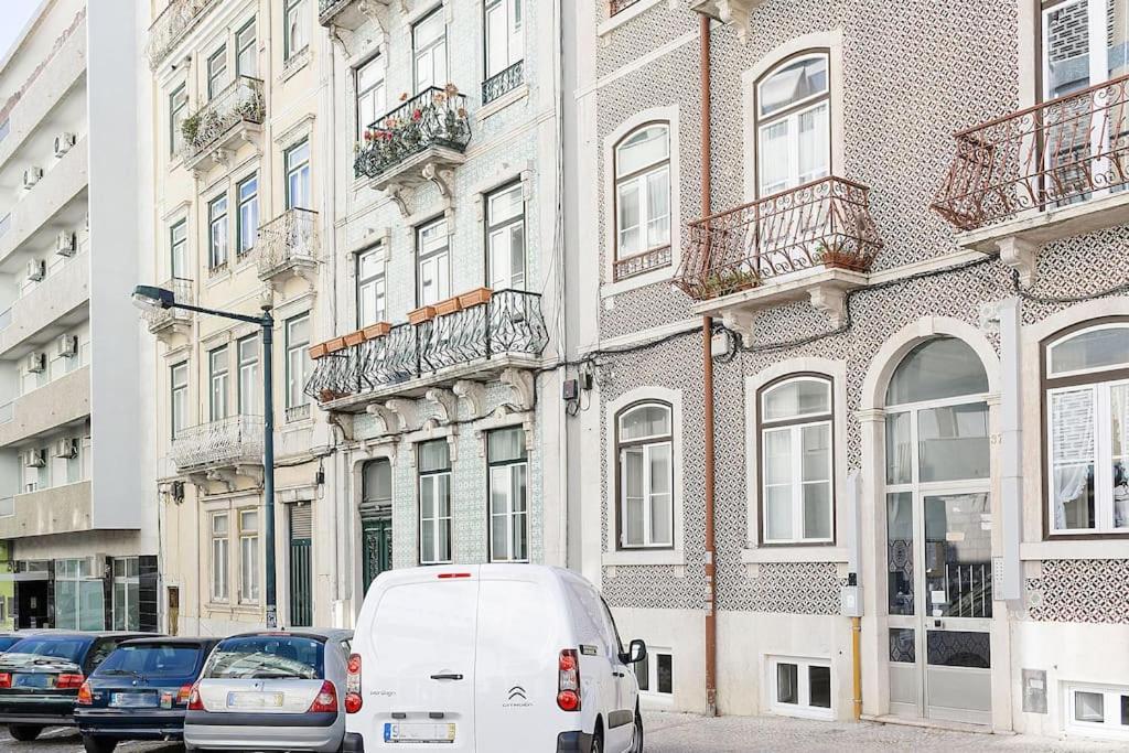 Lisbon Place - Historic Center With Terrace Exterior photo